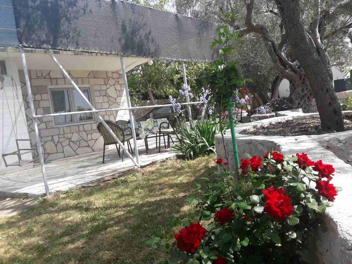 Apartman Nikocevic Dobra Voda Exterior foto