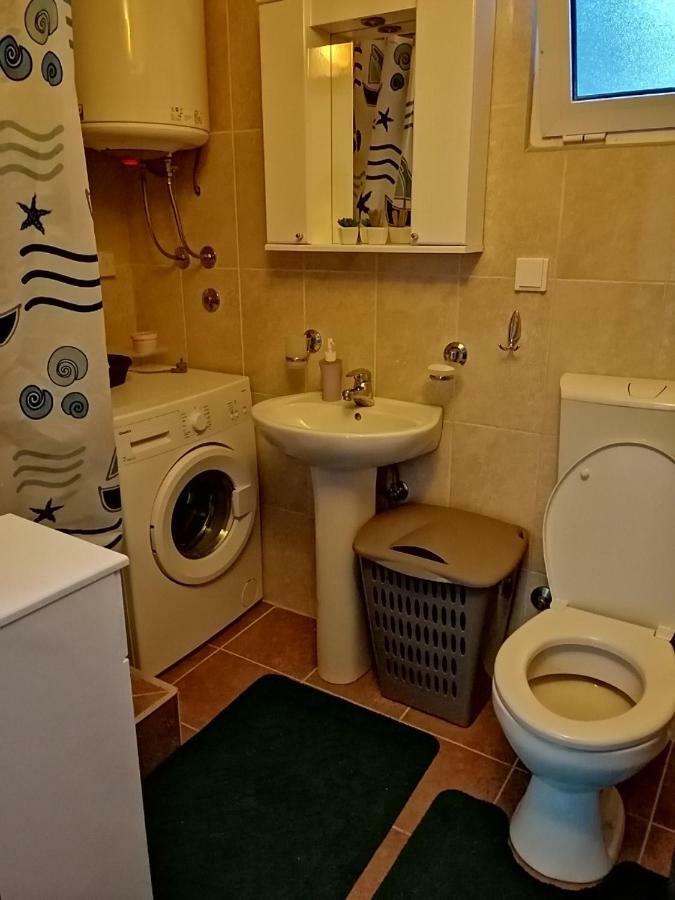 Apartman Nikocevic Dobra Voda Exterior foto